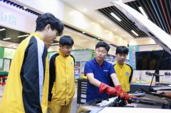 <b>万通汽车教育：“智制”转型背后的职教力量</b>